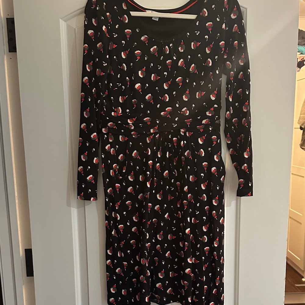 Boden Black Long-Sleeve Printed Midi Dress with Red and White Motif